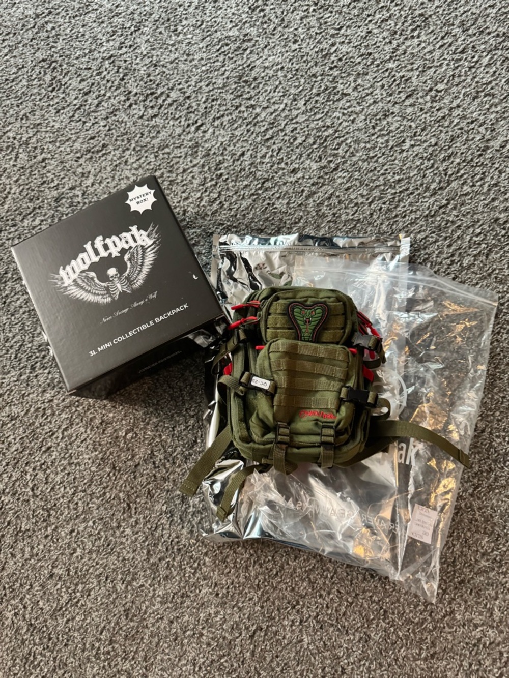 WOLFpak 3L Collectible Blind Box - GREEN VENOM (NWT)